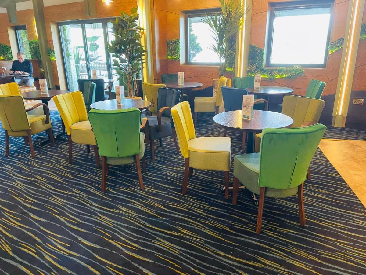 Boston West Hotel Εξωτερικό φωτογραφία
