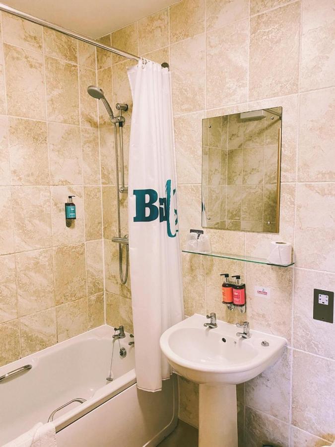 Boston West Hotel Εξωτερικό φωτογραφία