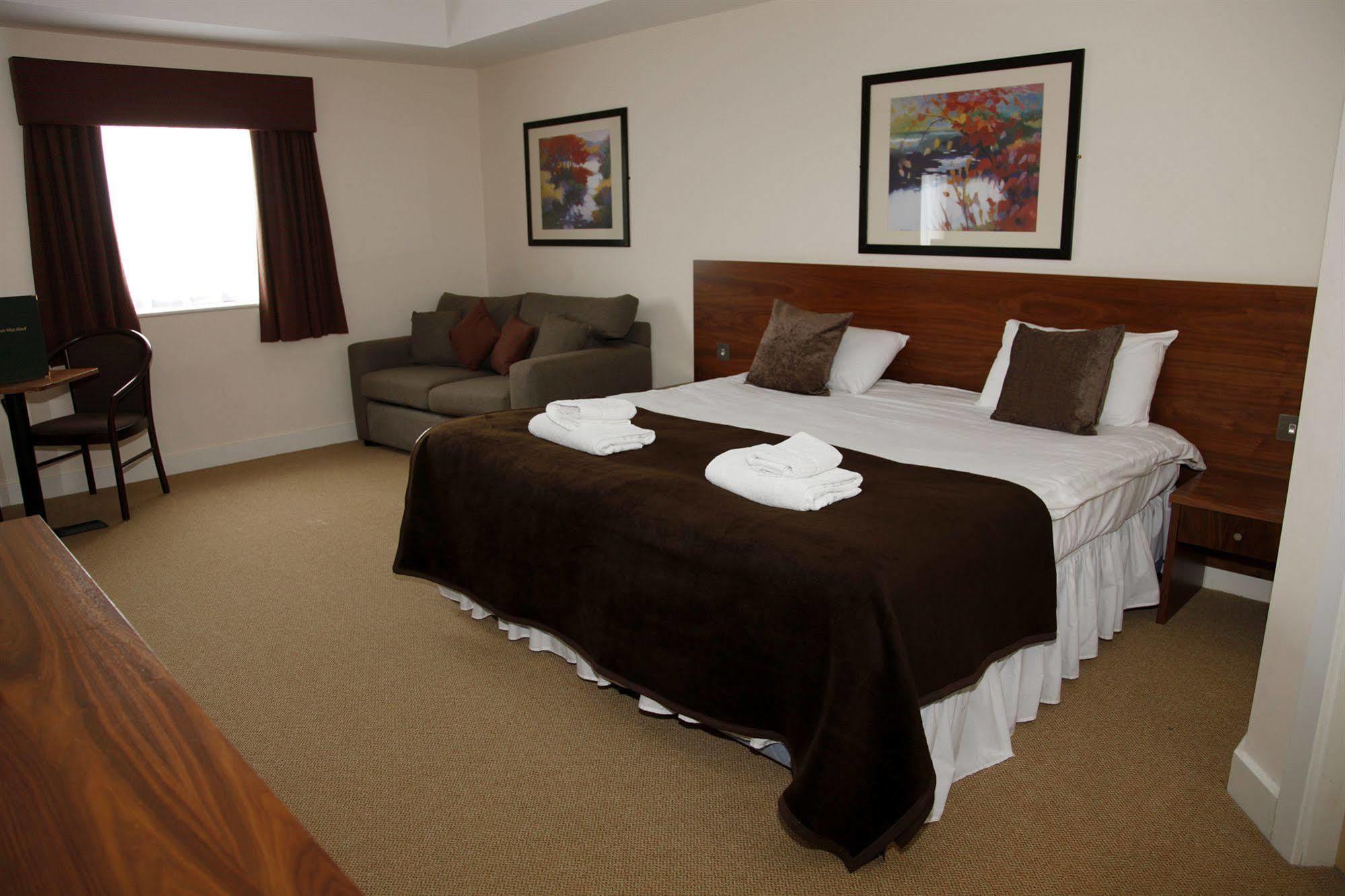 Boston West Hotel Εξωτερικό φωτογραφία