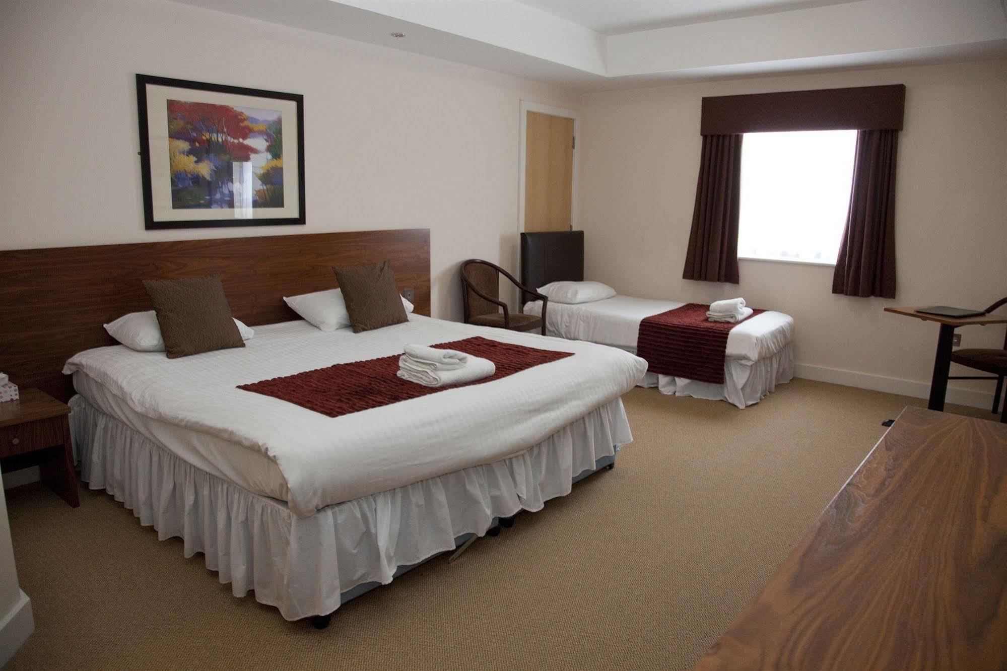 Boston West Hotel Εξωτερικό φωτογραφία